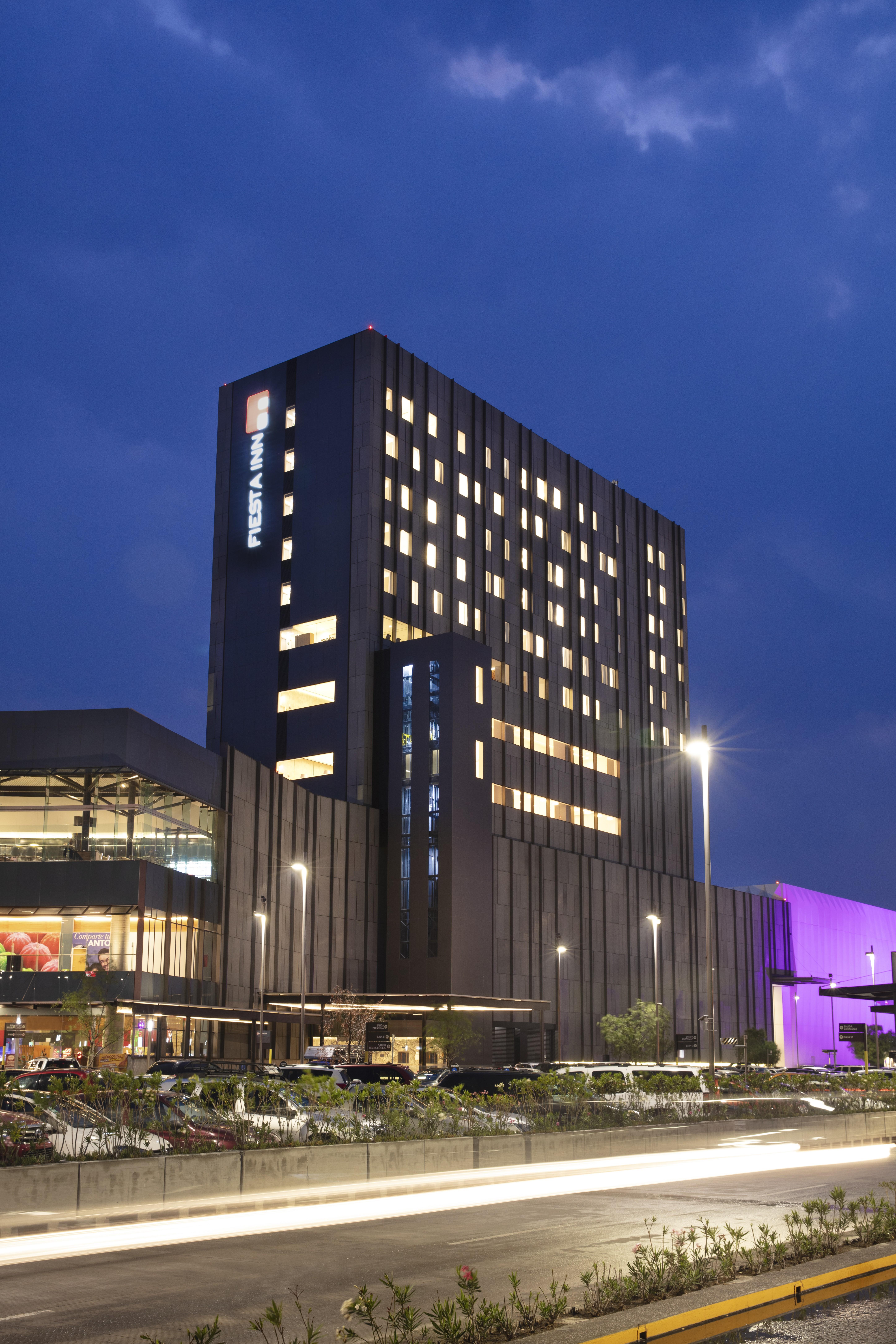 Fiesta Inn Parque Puebla Exterior foto
